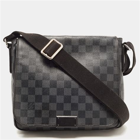 louis vuitton damier graphite district pm crossbody bag|District PM Damier Graphite Canvas .